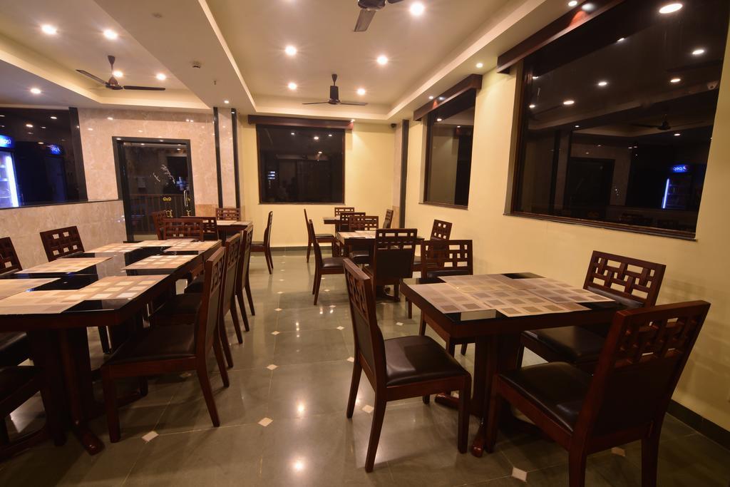 季节水疗酒店 马尔冈 外观 照片