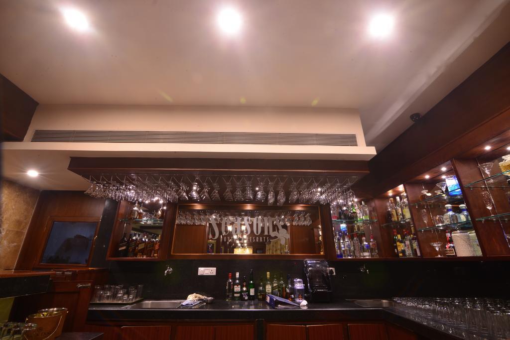 季节水疗酒店 马尔冈 外观 照片