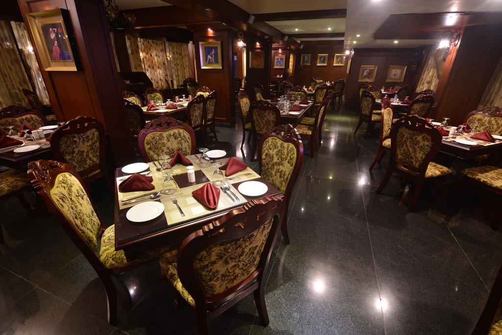 季节水疗酒店 马尔冈 外观 照片